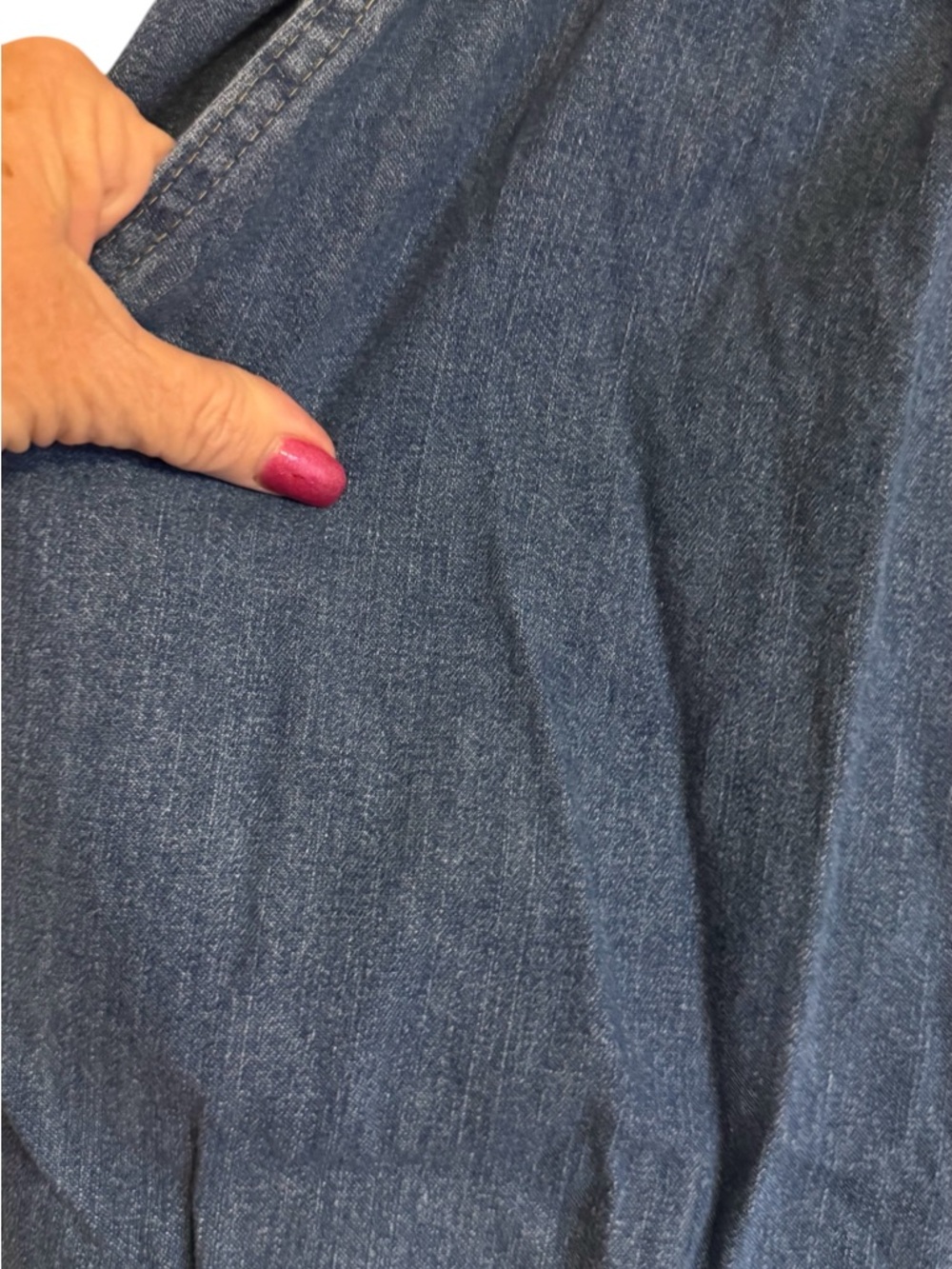 NWT  CHIC  Straight-Leg Elastic-Waist Pull-on Jeans SZ:  14 PETITE     #11 - Picture 2 of 9